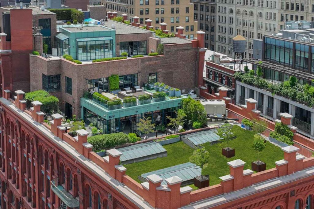 Penthouse IV, aerial view