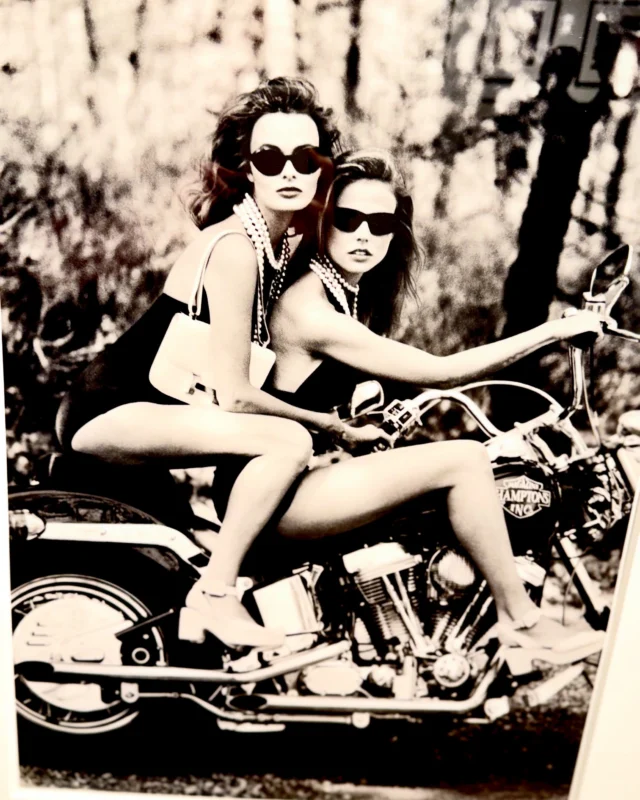 Christophe von Hohenberg - Pearls on a Harley - Cavelier Galleries…

#samsunshine
#cinema 
#fashion 
#music 
#art 

© Photograph by Sam Sunshine at The Association of International Photography Art Dealers Show New York 2026
-